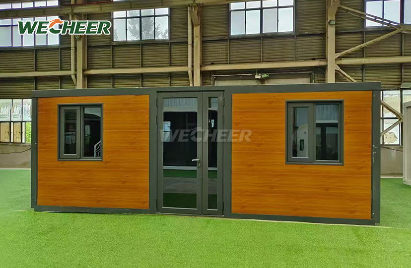 Expandable Prefab House